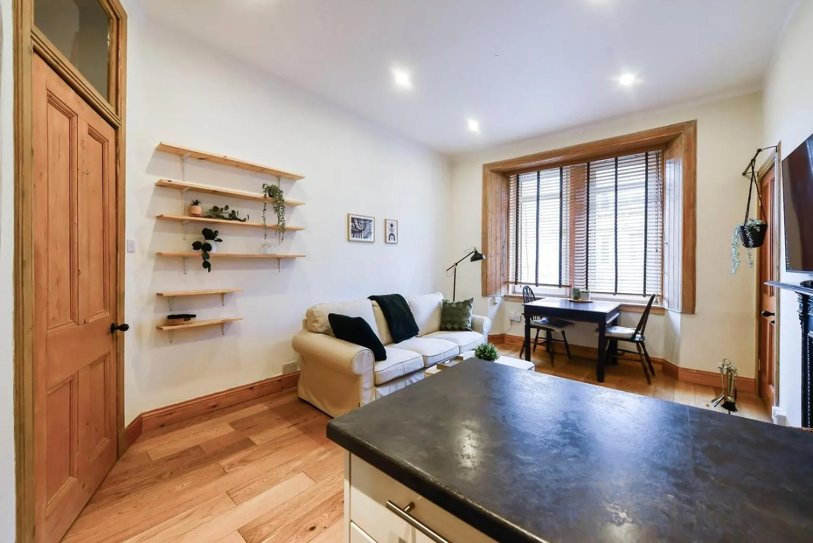 Guestready - Relaxing Stay In Leith Edinburgh Apartment